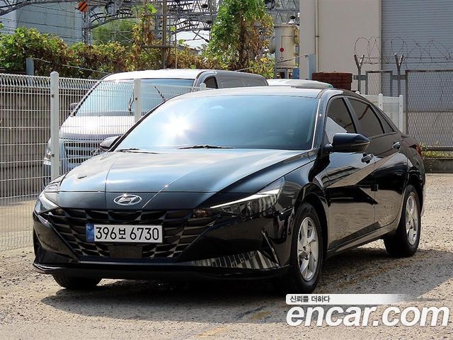 Hyundai Avante — exterior