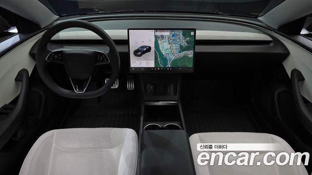 Tesla Model 3 — interior