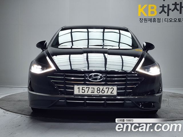 Hyundai Sonata — exterior