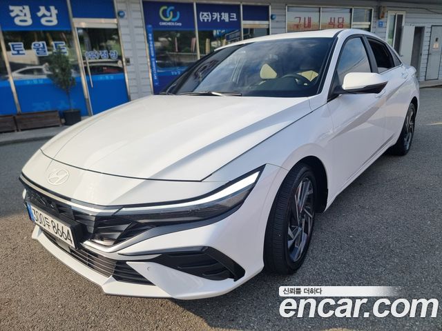 Hyundai Avante — exterior