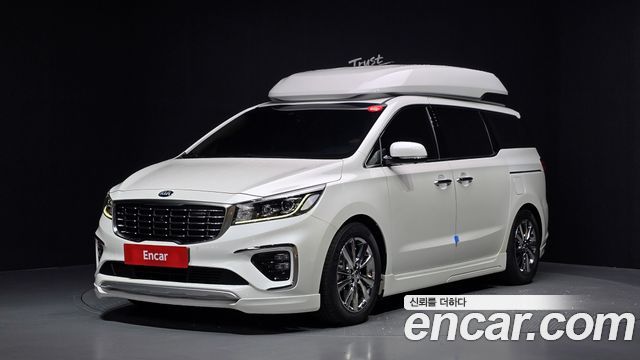Kia Carnival — exterior