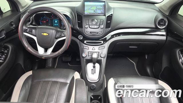 Chevrolet Korea Orlando — interior
