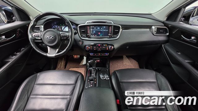 Kia Sorento — interior