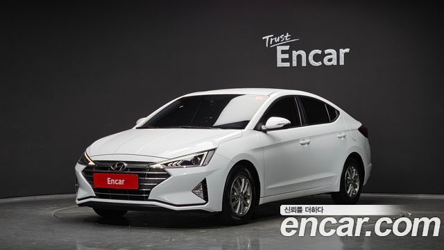 Hyundai Avante — exterior