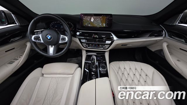 BMW 5 Series — interior