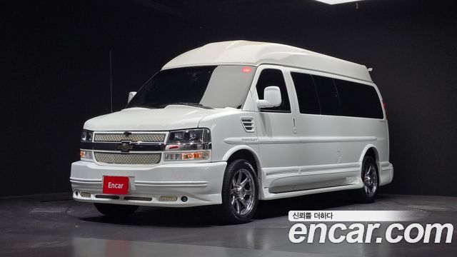 Chevrolet Express Van — exterior