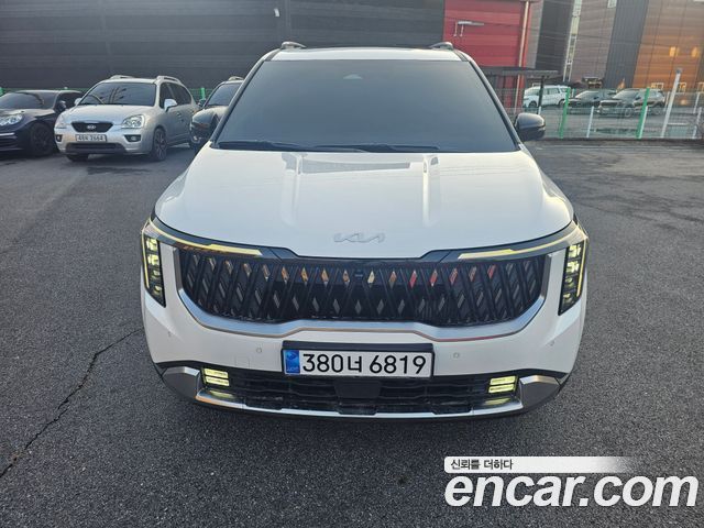 Kia Carnival — exterior
