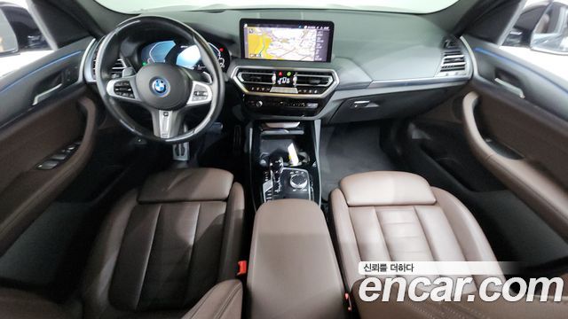 BMW X3 — interior