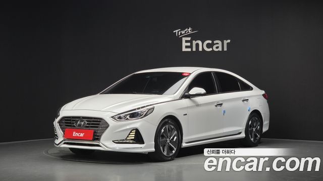 Hyundai Sonata — exterior