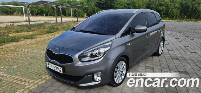 Kia Carens — exterior