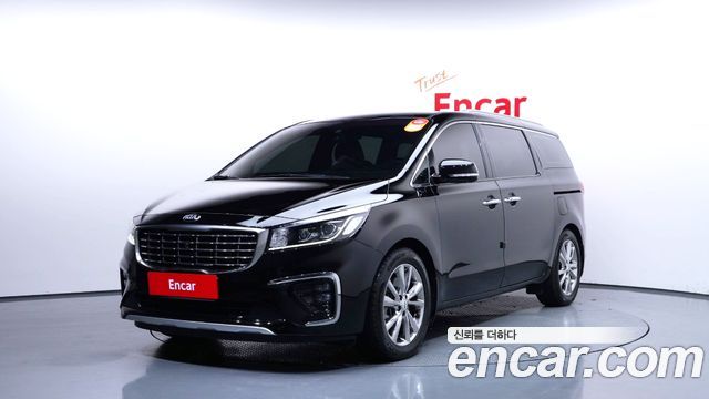 Kia Carnival — exterior