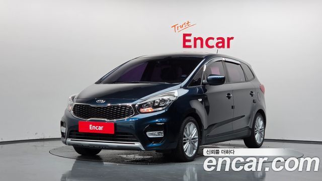 Kia Carens — exterior