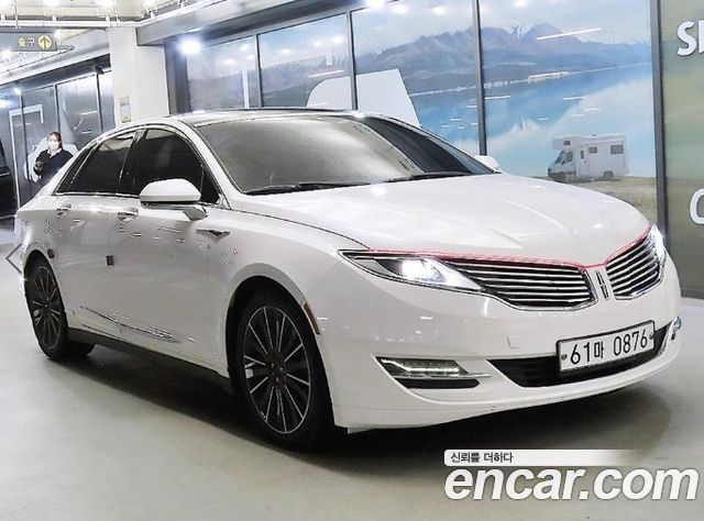 Lincoln MKZ — exterior