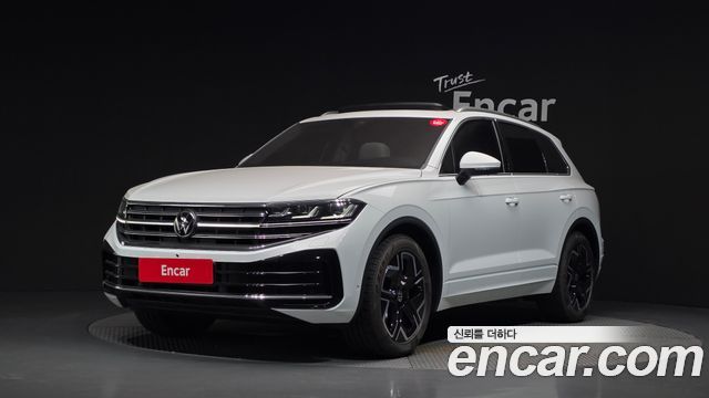 Volkswagen Touareg — exterior