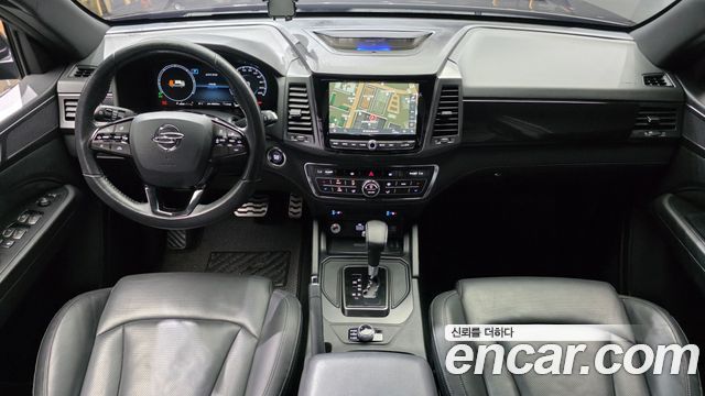 KG Mobility Rexton — interior