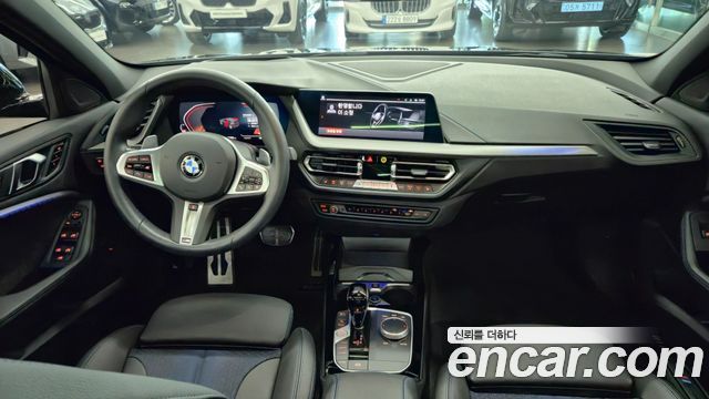BMW 1 Series — interior
