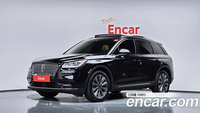 Lincoln Corsair — exterior