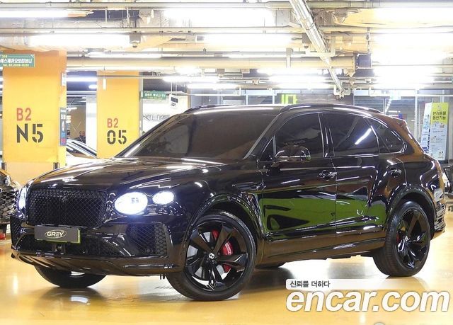Bentley Bentayga — exterior
