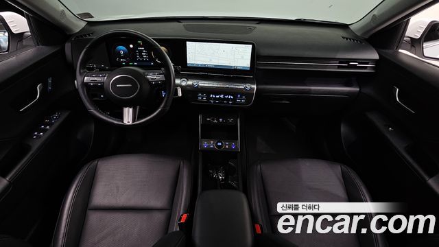 Hyundai Kona — interior