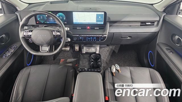 Hyundai IONIQ 5 — interior