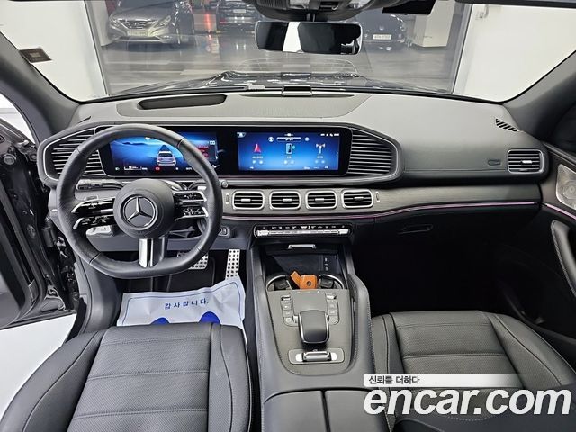 Mercedes-Benz GLS-Class — interior