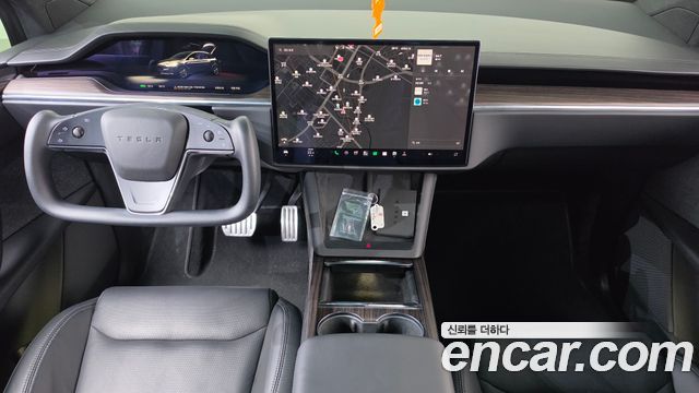 Tesla Model X — interior
