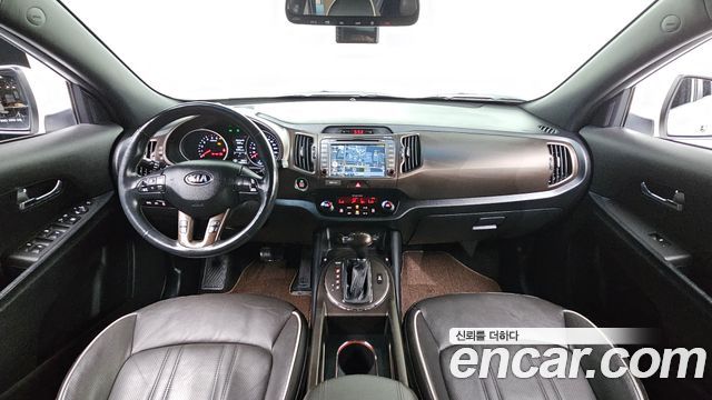 Kia Sportage — interior