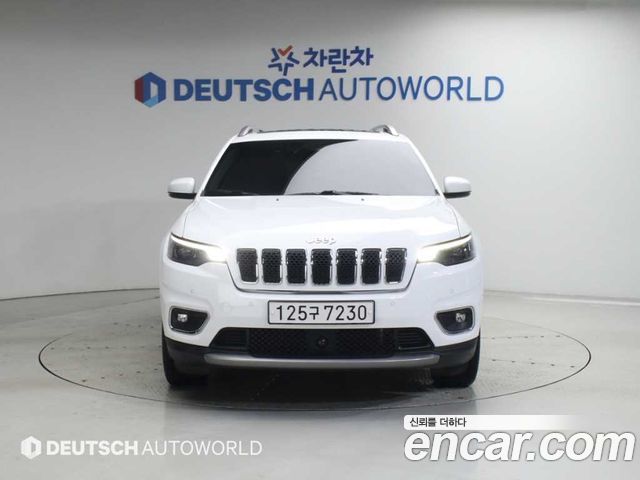 Jeep Cherokee — exterior