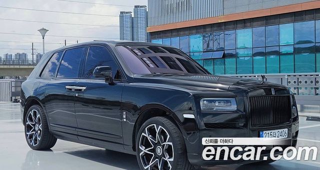 Rolls-Royce Cullinan — interior