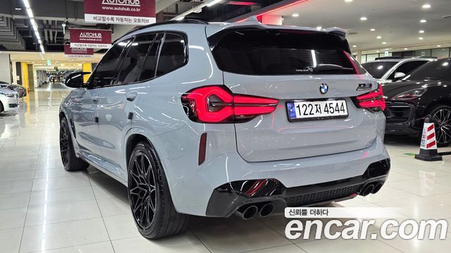 BMW X3 M — interior