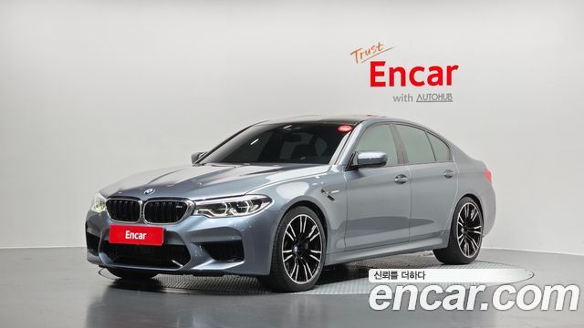 BMW M5 — exterior