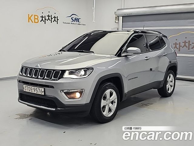 Jeep Compass — exterior