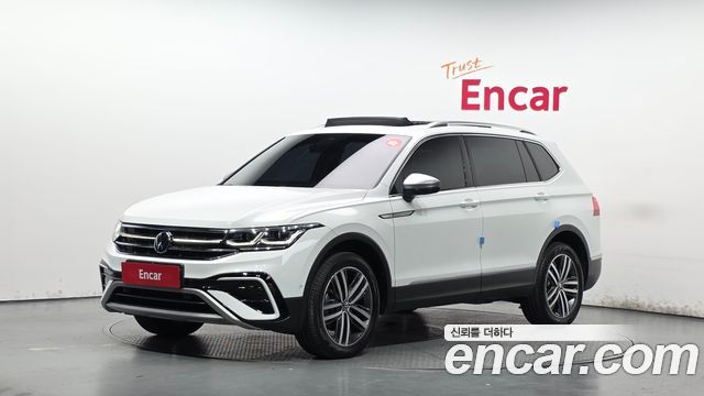 Volkswagen Tiguan — exterior