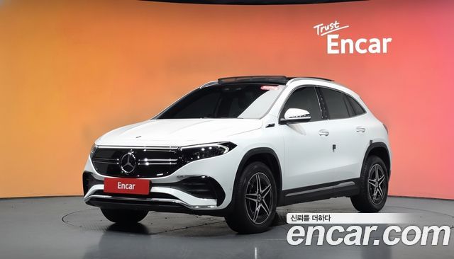 Mercedes-Benz EQA — exterior