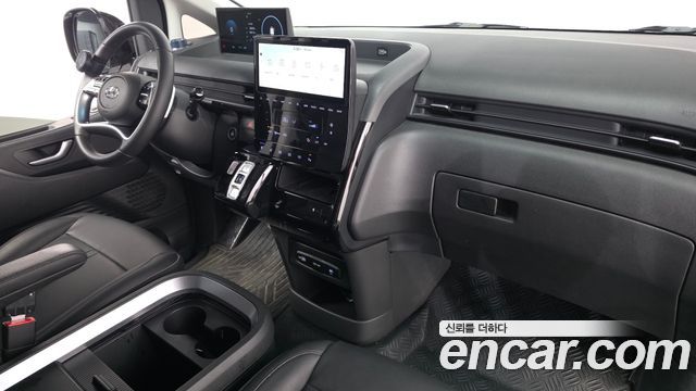 Hyundai ST1 — interior