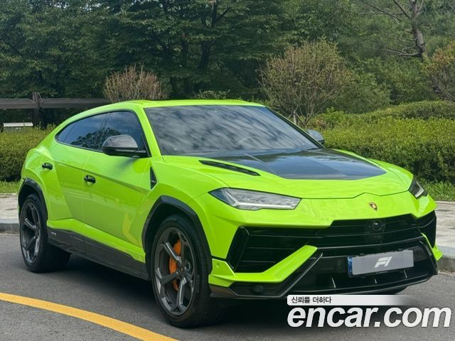 Lamborghini Urus — exterior