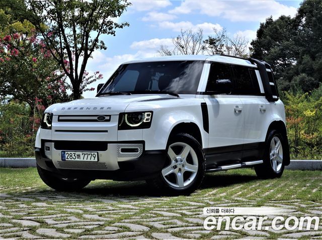Land Rover Defender — exterior