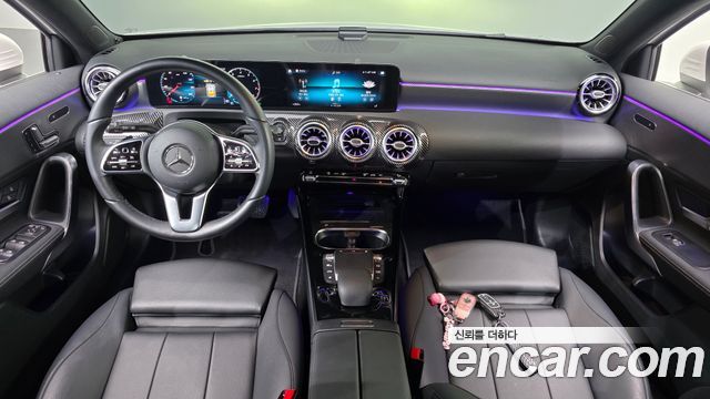 Mercedes-Benz A-Class — interior