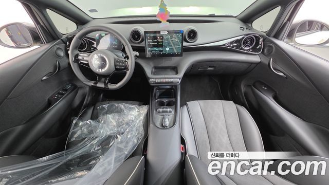 BYD Dolphin — interior