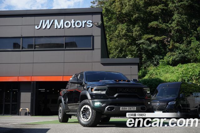 Dodge Ram Pickup — exterior
