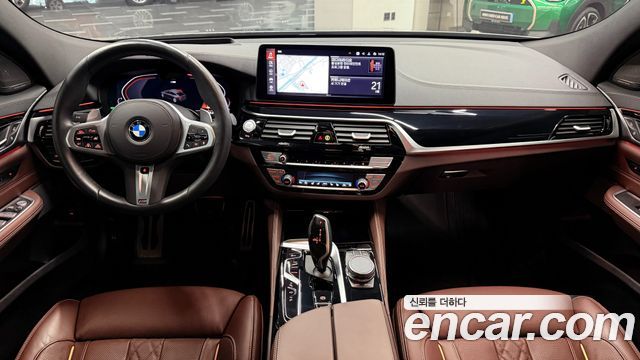 BMW Gran Turismo GT — interior