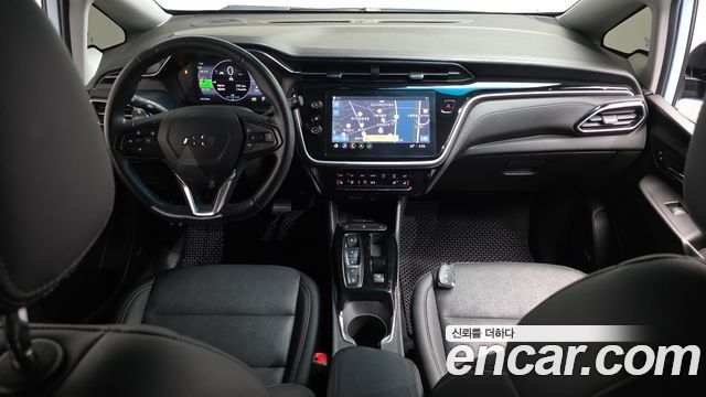 Chevrolet Korea Bolt EV — interior