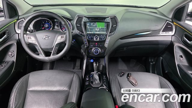 Hyundai Maxcruz — interior