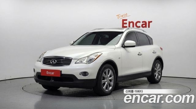 Infiniti EX — exterior