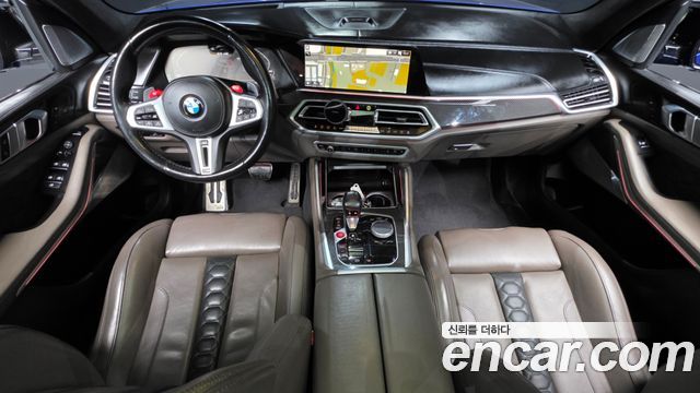 BMW X5M — interior