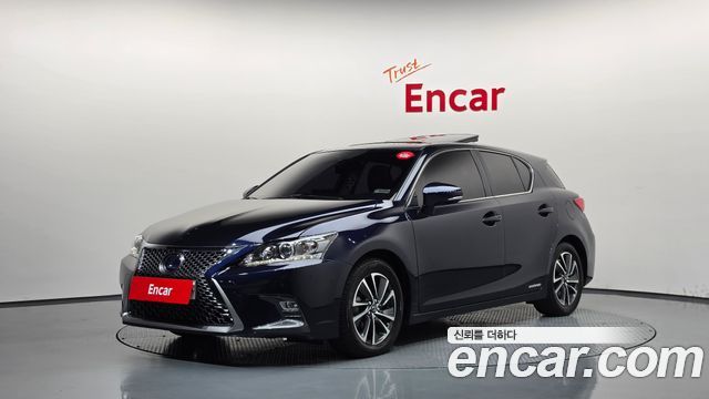 Lexus CT200h — exterior