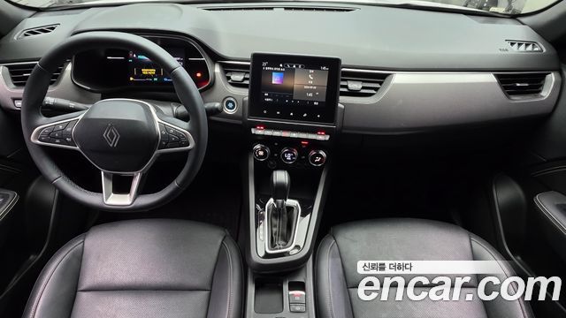 Renault Korea Arkana — interior