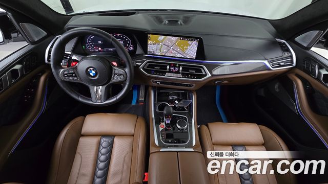 BMW X5M — interior