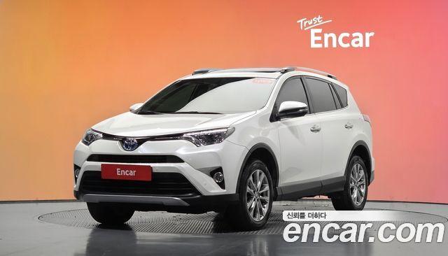 Toyota RAV4 — exterior