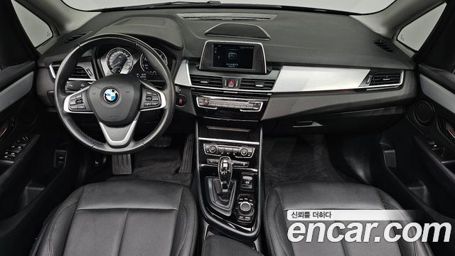 BMW 2 Series — interior